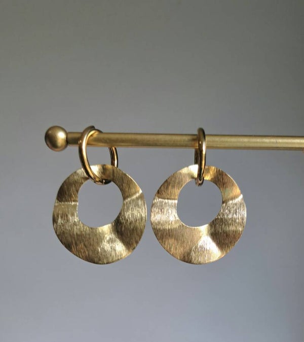 Groot rond aan stainless steel