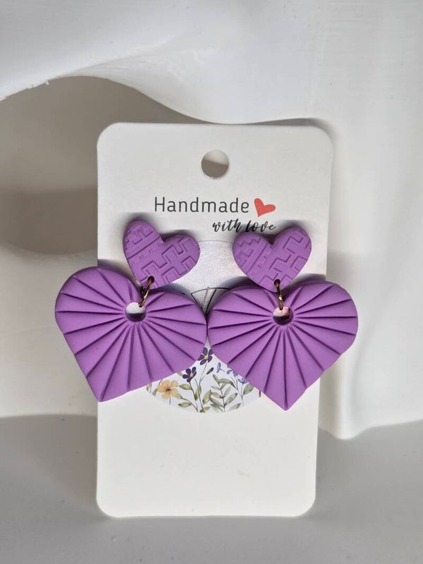 Polymeerklei Oorbellen – Lila Textured Heart