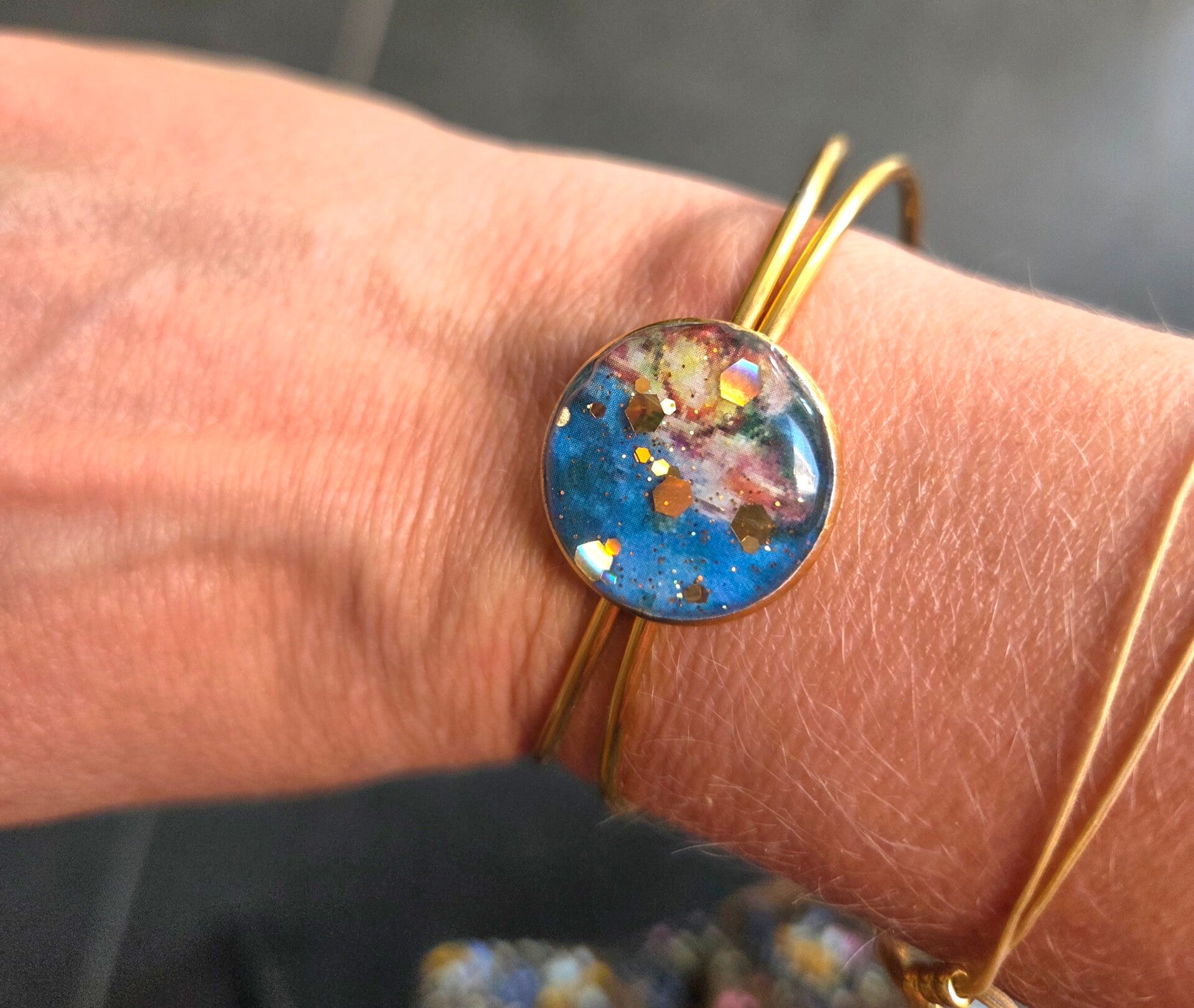 Gouden RVS Bangle – Cosmic Gold & Blue