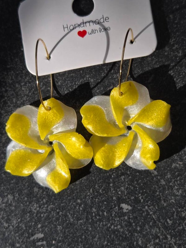 Frangipani Sunshine Hoop