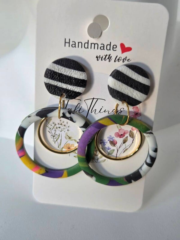 Graphic Stripes & Color Ring Statement