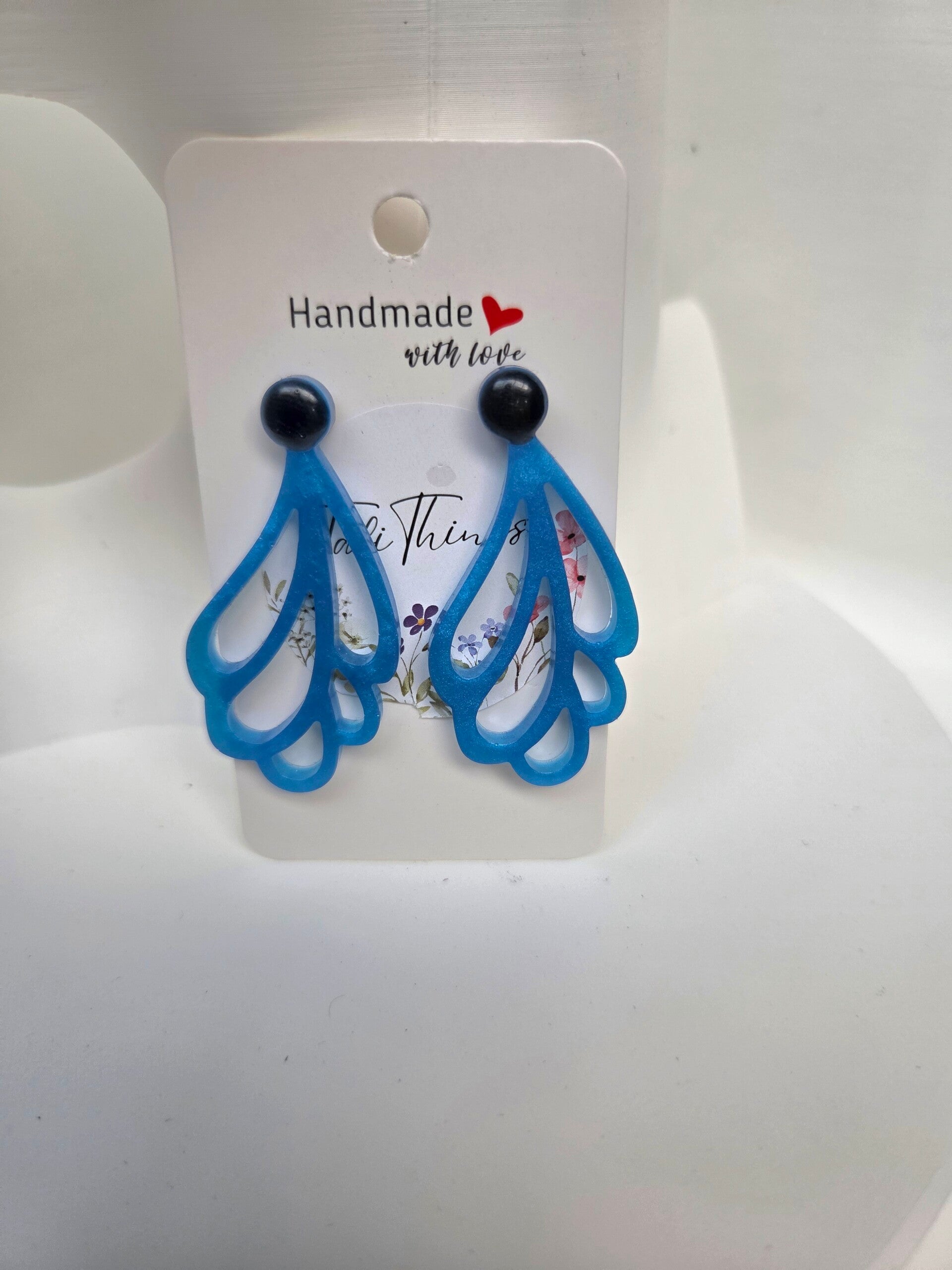 Azure Lace Fan Drops