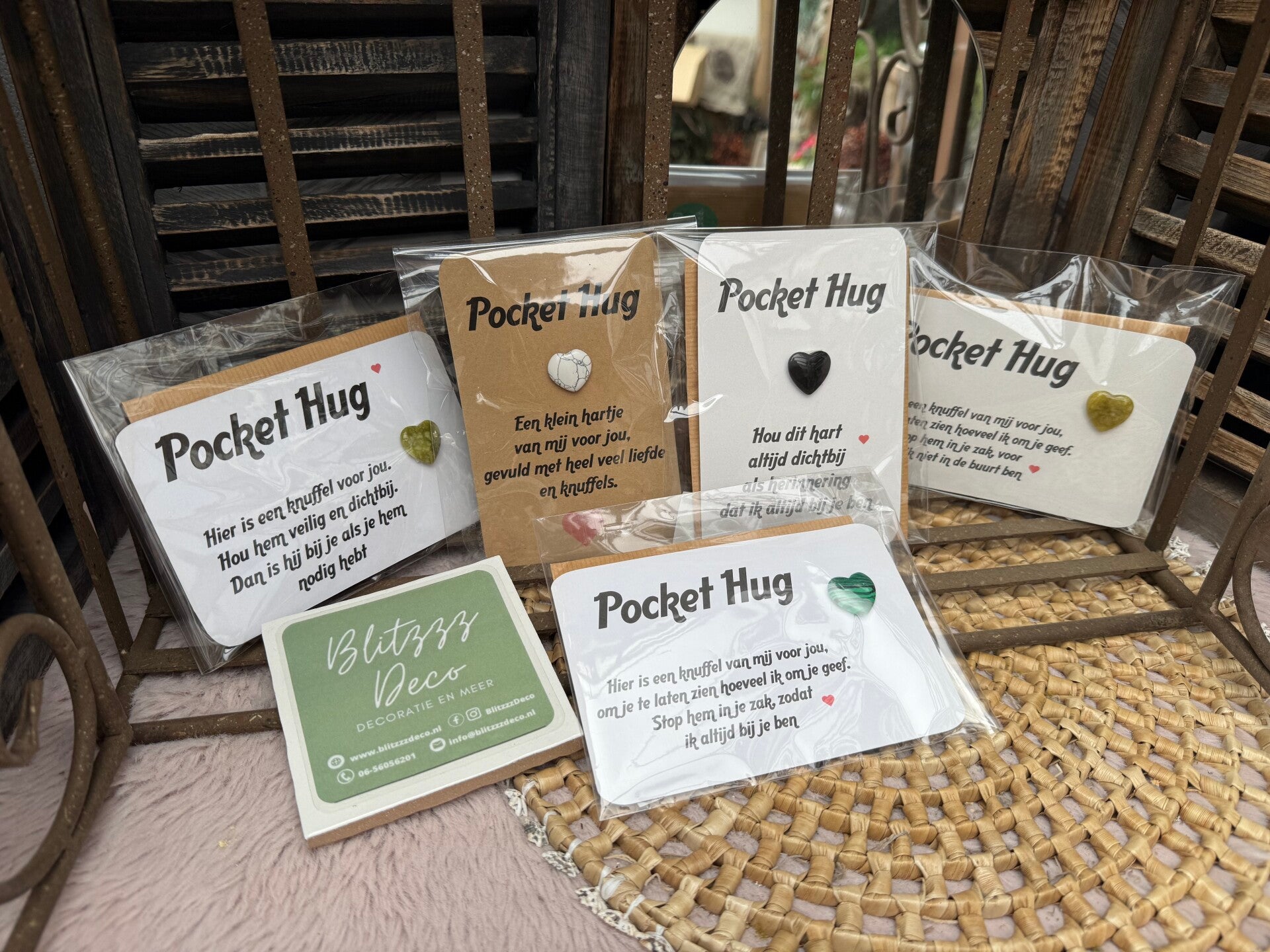 Pocket hug