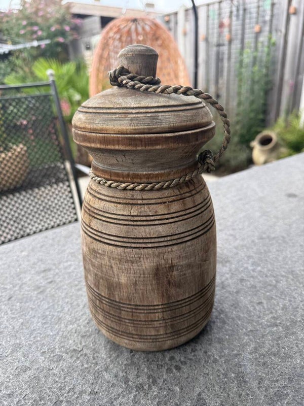 Nepalese pot middel hoog