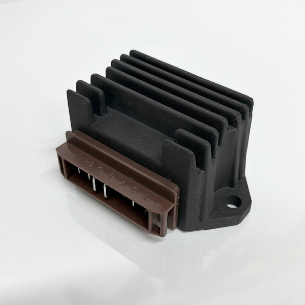 Piaggio/Gilera Runner 125/180cc 2 Stroke Regulator/ Rectifier