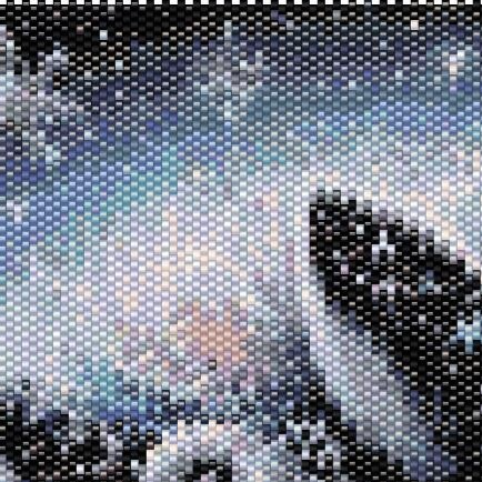 Elegantes Kreuzstichdesign eines Einhorns im verschneiten Umfeld, kunstvoll umgesetzt mit Peyote-Stich.