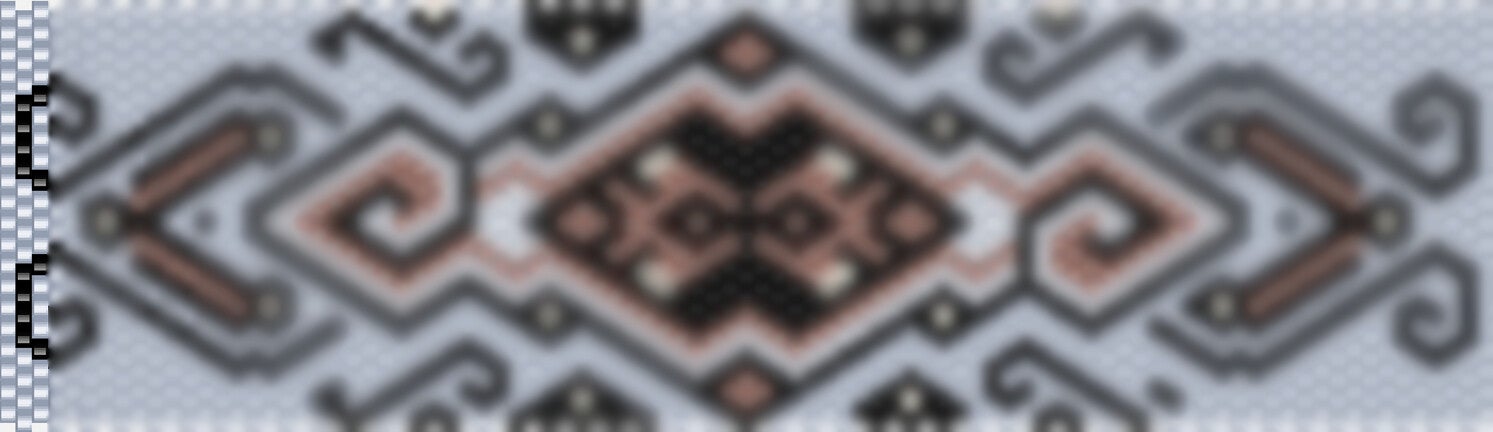  Luxuriöses Häkelmuster in Blau und Schwarz, verziert mit einem feinen, ornamentalen Design.