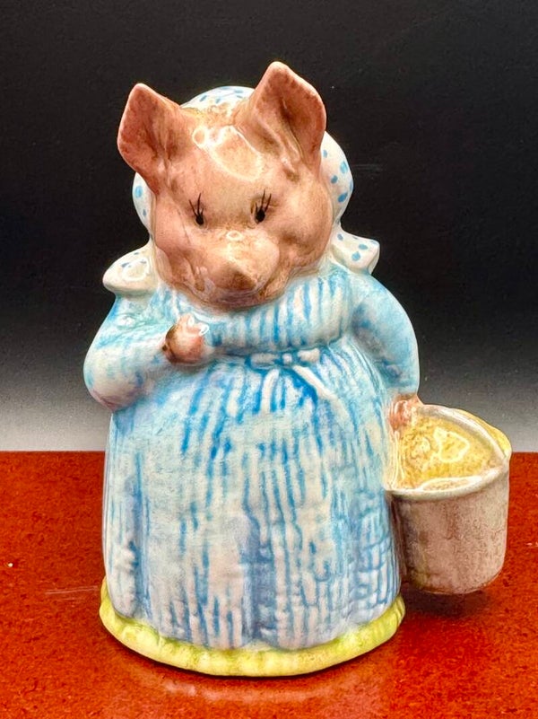Beswick Beatrix Potter figure Aunt Pettitoes