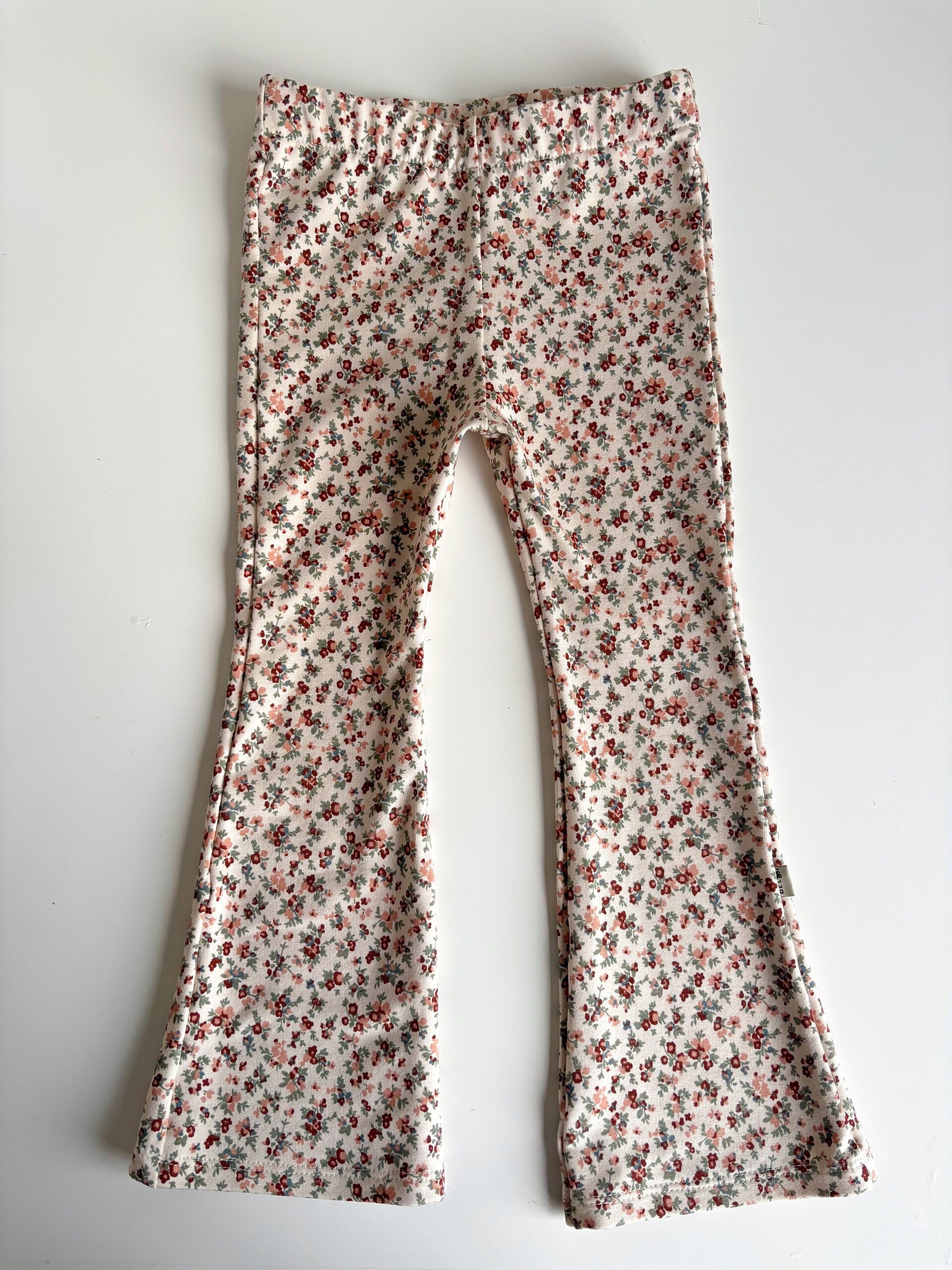 Flared broekje | minibloem licht beige