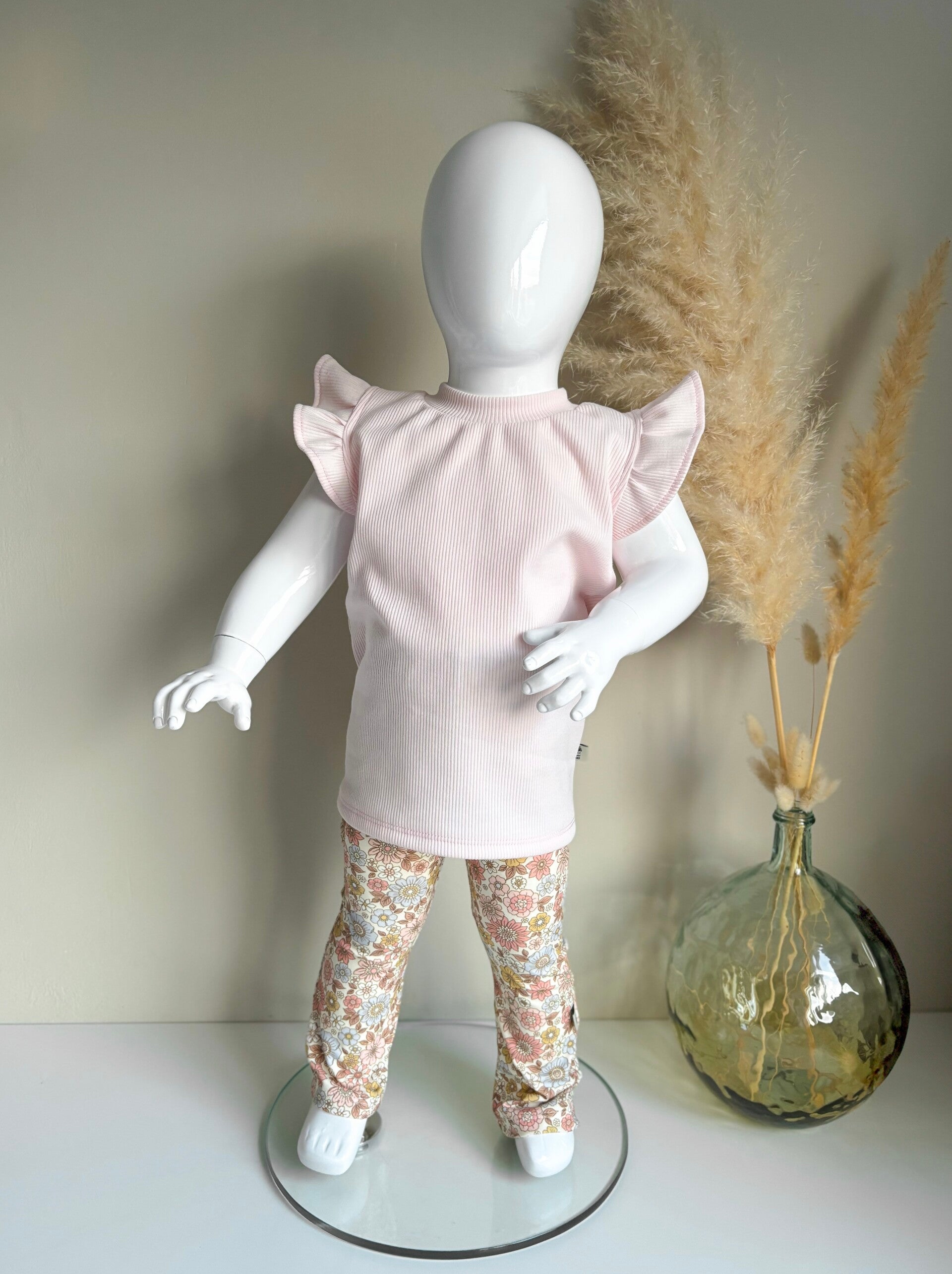Top met ruffle