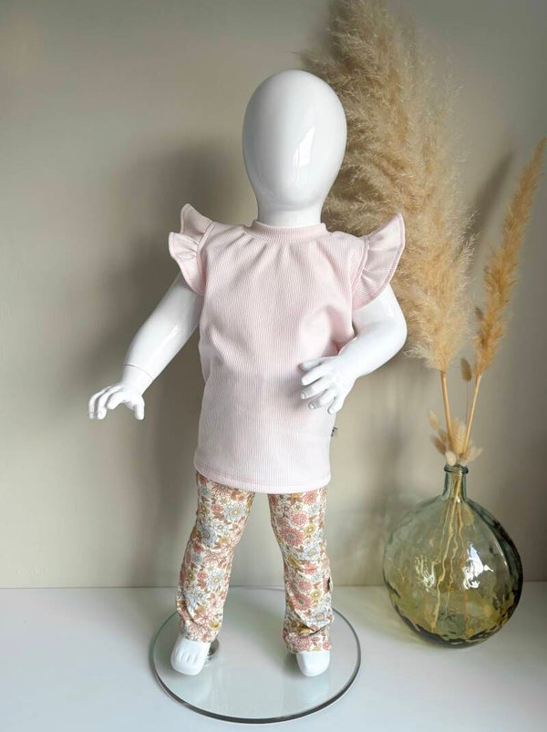 Top met ruffle
