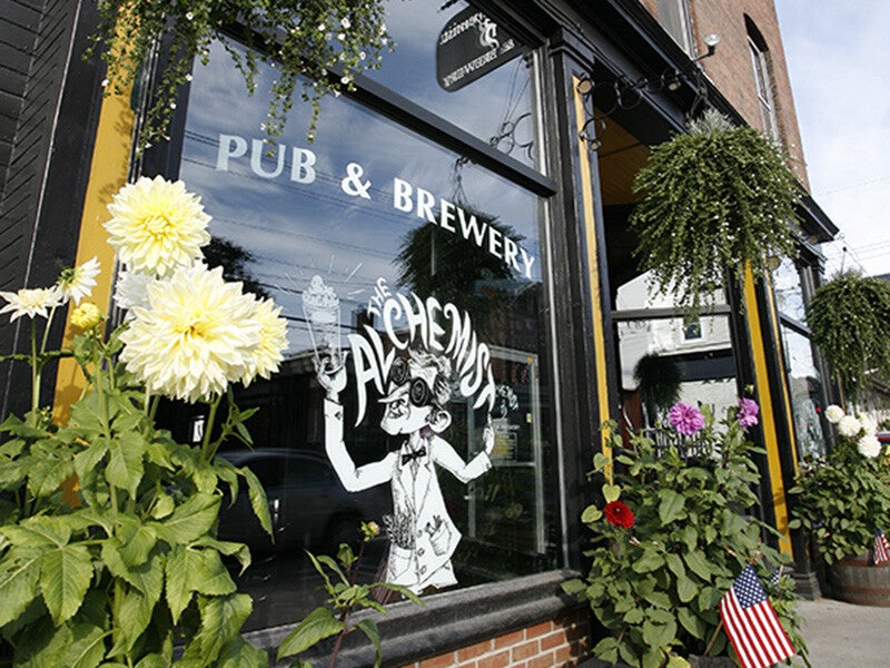 old_pub_pic_800x600-standard.jpg
