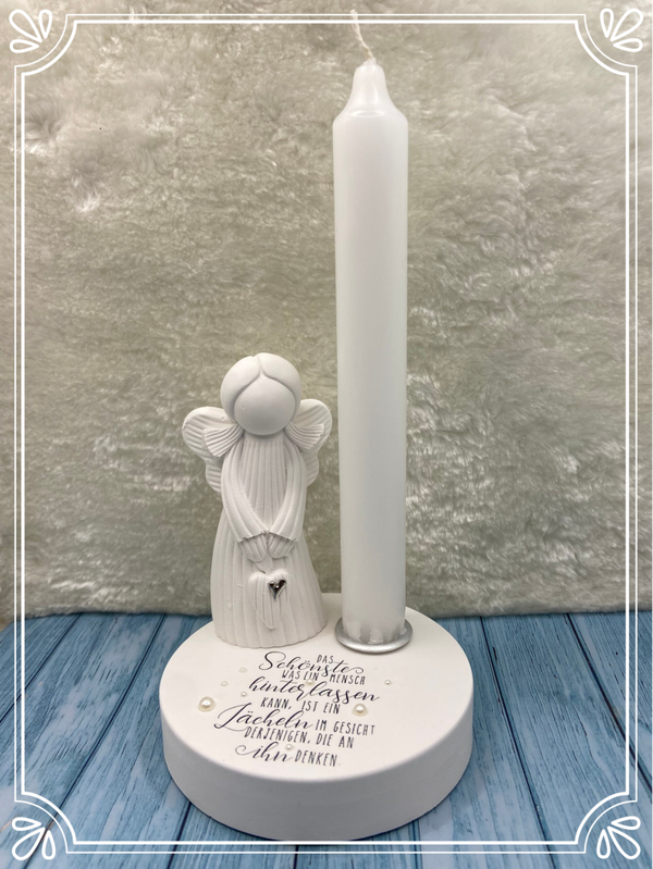 Engel mit Kerze
