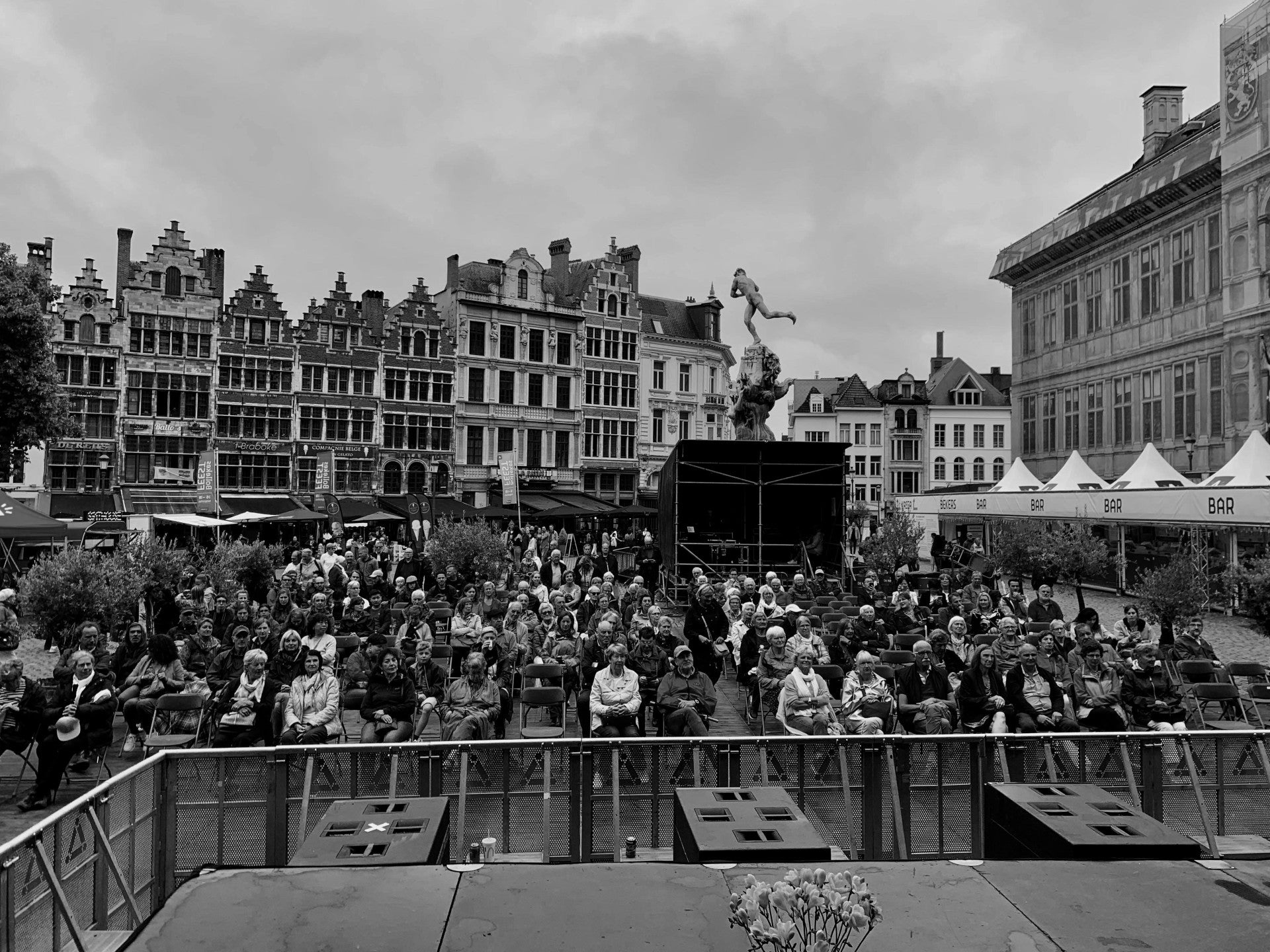 live music, violist, optreden, concert, duo, klassiek, folk, accordeon