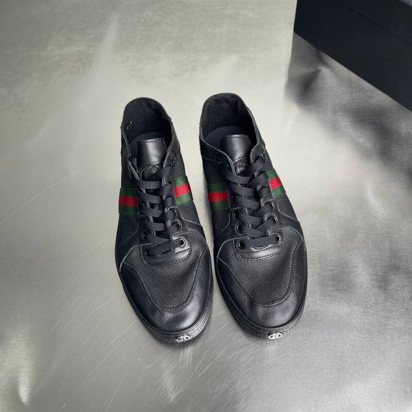 Gucci low-top Stretch Sneaker for Men & Women