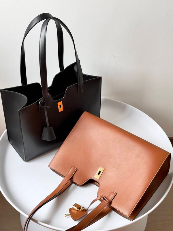 CELINE hand bag