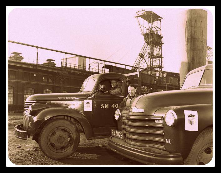  VRACHTAUTOS MARSHALL-HULP 1948.© Stm./www.gluckauf.nl