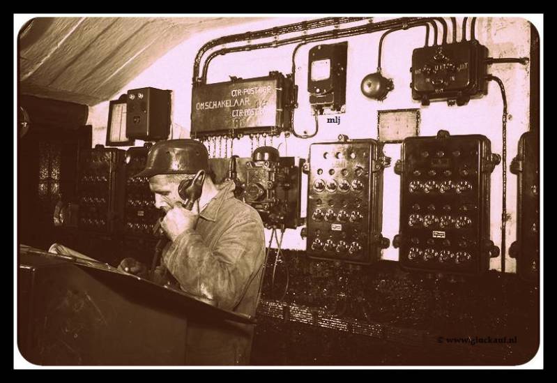 TELEFOON CENTRALE ONDERGRONDS 1947.© Stm./www.gluckauf.nl