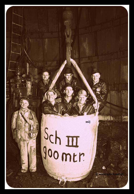 BEREIKEN VAN 900 METER VERDIEPING Stm.EMMA 1961.© Staatsmijnen./www.gluckauf.nl