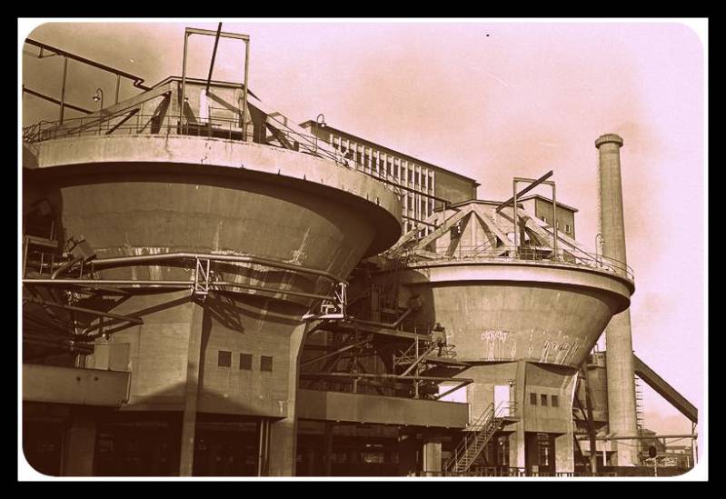  KLAAR INSTALLATIE STAATSMIJN EMMA 1956.© Stm./www.gluckauf.nl