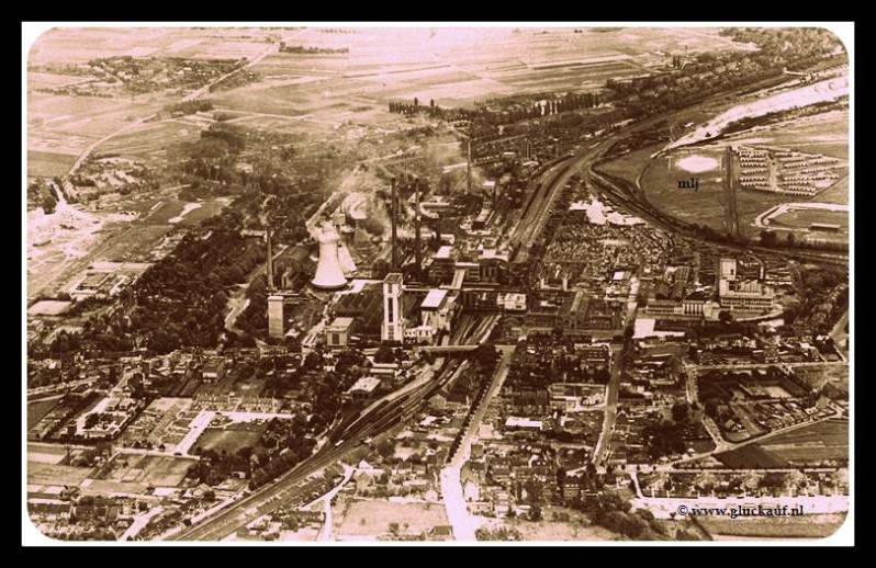 NIEUW! LUCHT FOTO STM. EMMA 1944.© Stm./www.gluckauf.nl