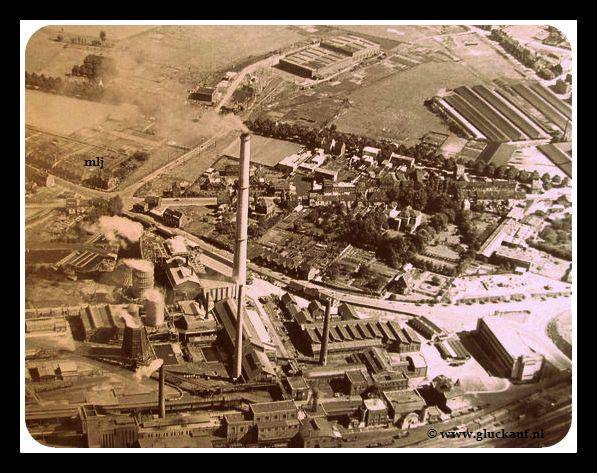 Foto uit 1938 de lange Jan is net klaar.© www.gluckauf.nl