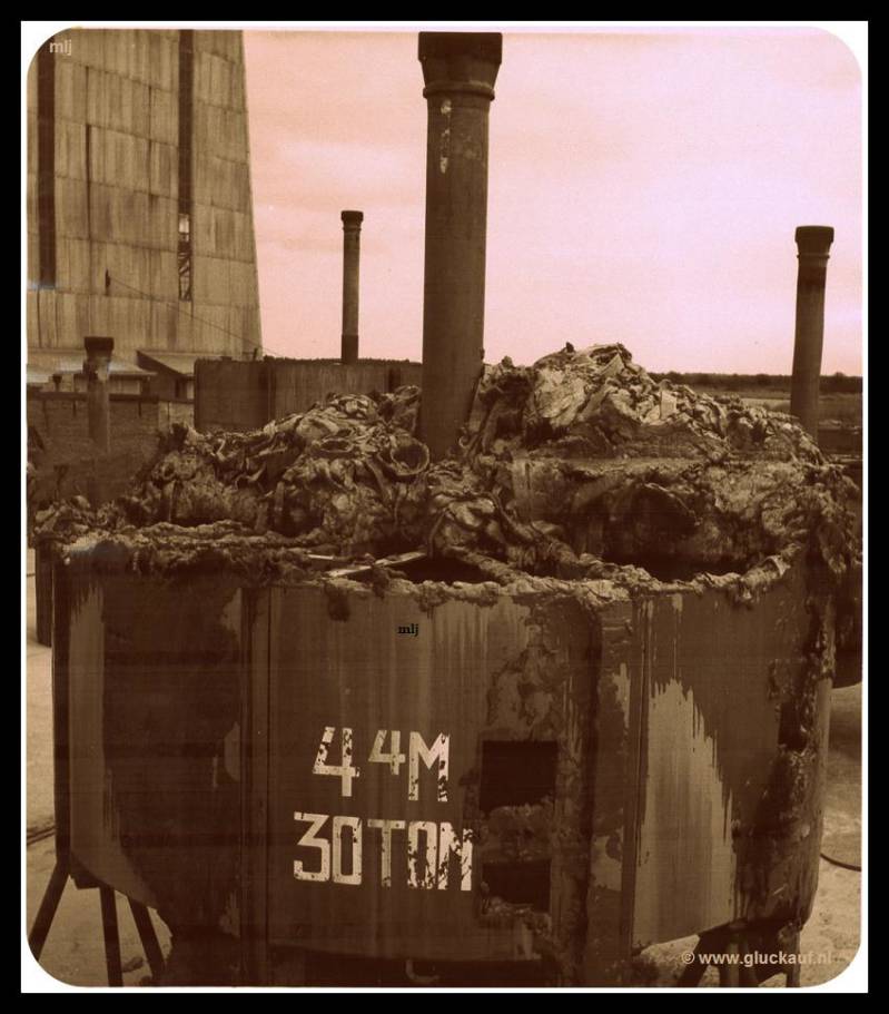 Versmeerde onderhangende geleider, van de Staatsmijn Beatrix.© www.gluckauf.nl