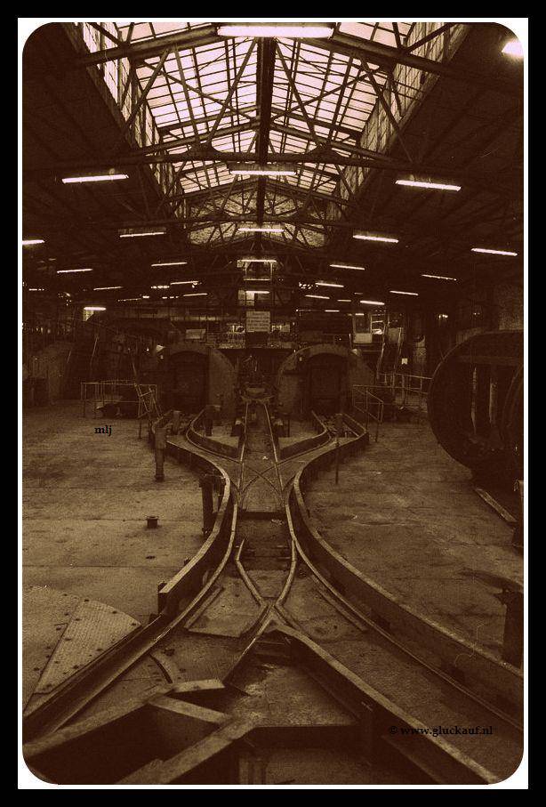 Bovengrondse losvloer van schacht I Stm.Emma Hoensbroek 1973.© N.Peppermans./www.gluckauf.nl