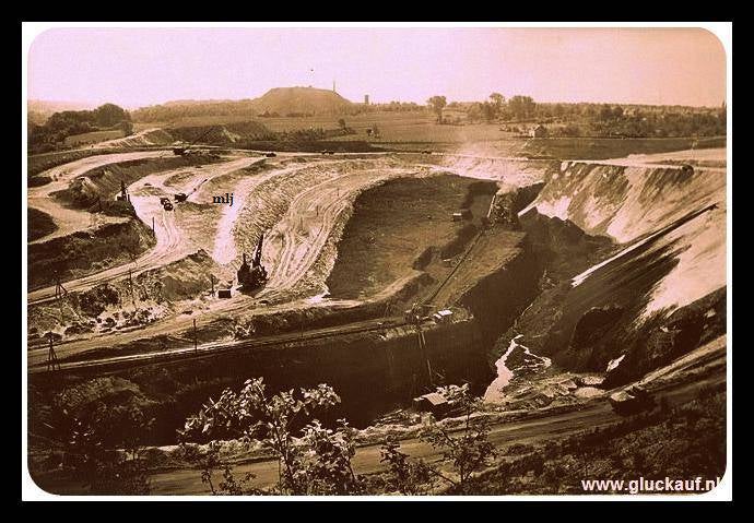 Bruinkoolgroeve Carisborg.© www.gluckauf.nl