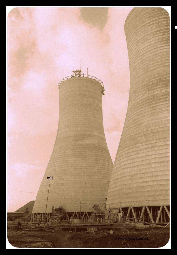 Koeltorens van de Oranje Nassau Mijn 1,zijn klaar.© N.Jesse./www.gluckauf.nl