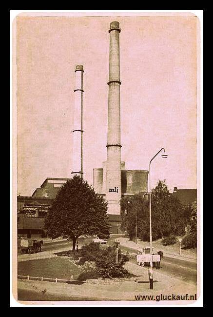 O N 1 fotokaart lange Jan &amp; lange Lies 1958.© vroomdressman./www.gluckauf.nl