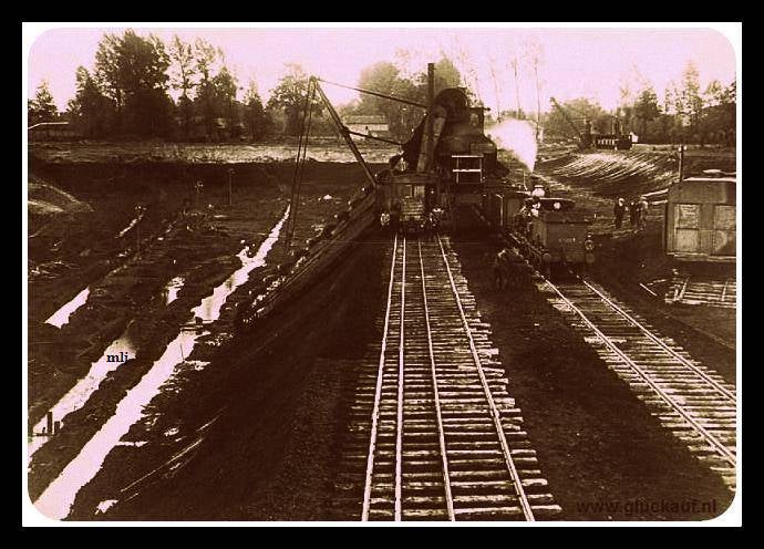 Passartweg bruinkoolgroeve Carisborg.© BOS./www.gluckauf.nl