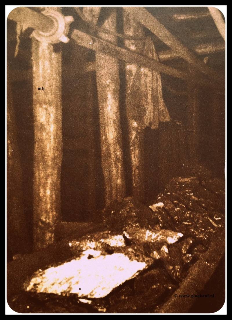 NIEUW! Pijler Dora 1. Uit 1947. © Cals/www.gluckauf.nl