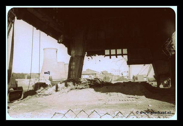 NIEUW! Sloop van schacht III Stm. Emma Hoensbroek 1983. © N.Pepermans./www.gluckauf.nl