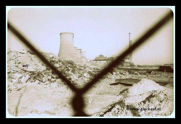 NIEUW! Sloop van schacht III Stm.Emma Hoensbroek 1983.© N.Pepermans./www.gluckauf.nl