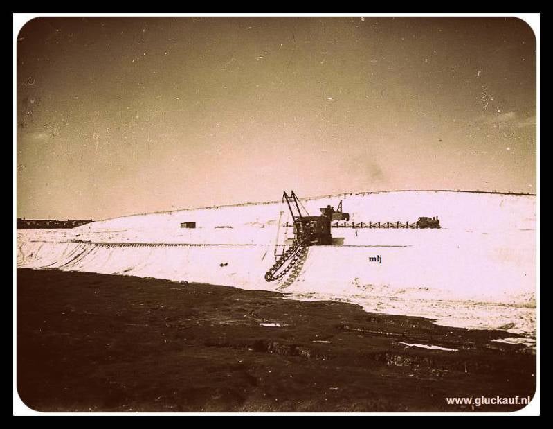 Carisborg Heerlendeheide 1925. NV.Bergerode Bruinkoolgroeve. © Energie Bollen cuypers./www.gluckauf.nl