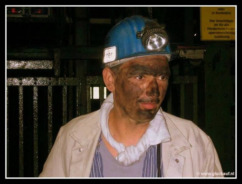 Een foto van mijn collega Kees na terugkomst bovengronds.  © www.gluckauf.nl