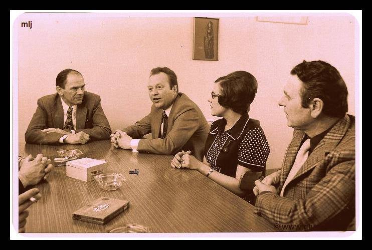 Kantoorpersoneel van de Stm. Emma. © www.gluckauf.nl