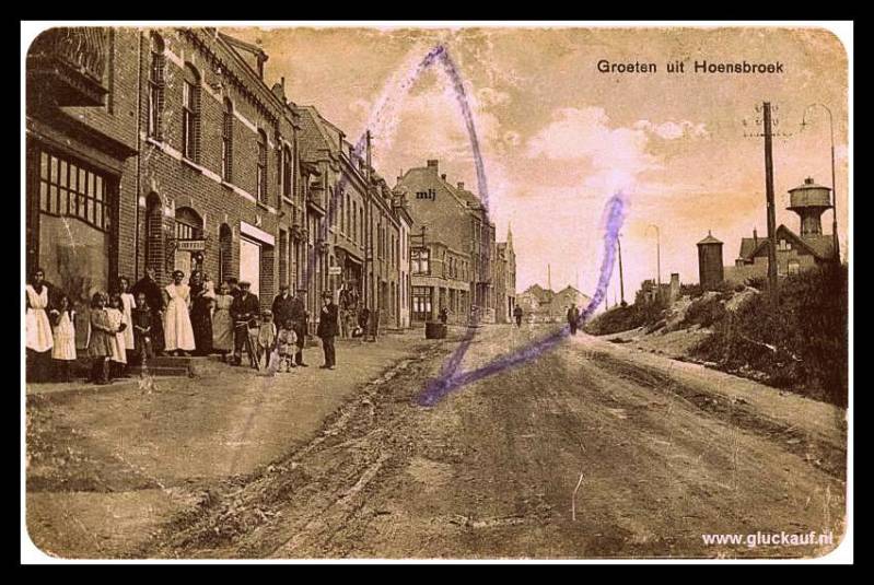 Foto kaart uit 1910, rechts op de foto zie je de watertoren van de Stm. Emma.© P.Simons./www.gluckauf.nl