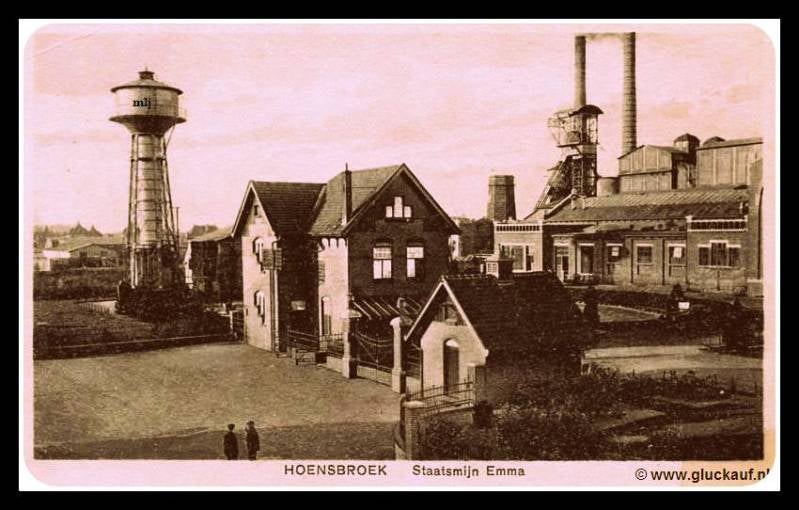 Hoofdingang Stm. Emma. 1928. © P. Simons./www.gluckauf.nl