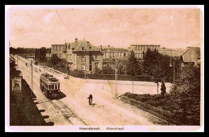 Foto kaart uit 1918, van de Akerstraat de weg die langs de Stm. Emma ging.© P.Simons./www.gluckauf.nl