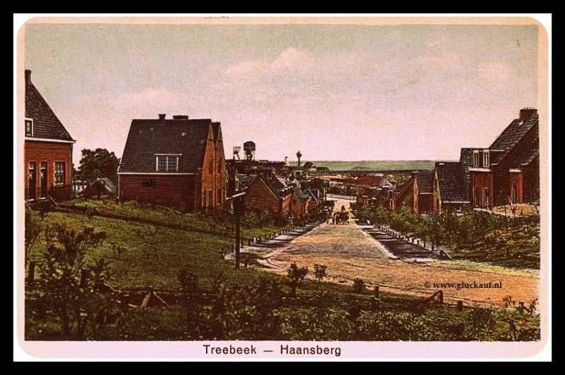 Kleurenkaart uit 1920, Midden zie je de Schachten en de Watertoren van de Stm. Emma, gezien van de wijk Haansberg. © H.W.K./www.gluckauf.nl