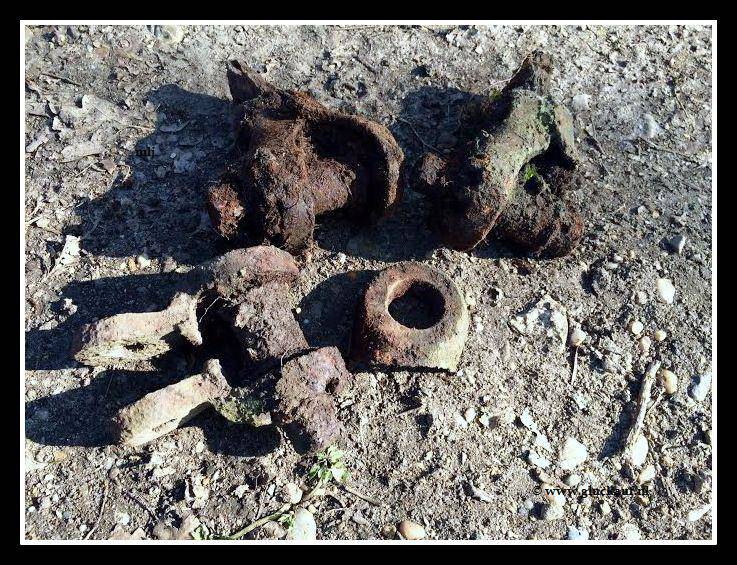  Gevonden met metaaldetector op het mijnspoor. Afsluitingen voor kolenwagons. © www.gluckauf.nl