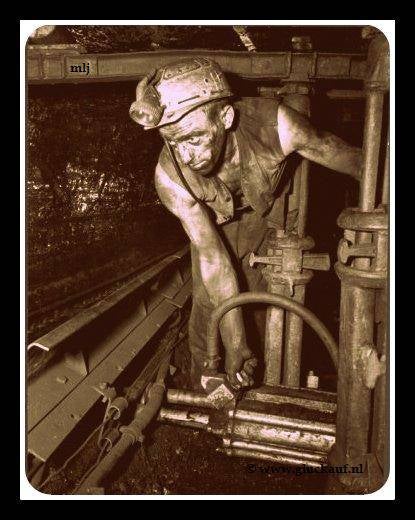 Mijnwerker aan het werk. © www.gluckauf.nl