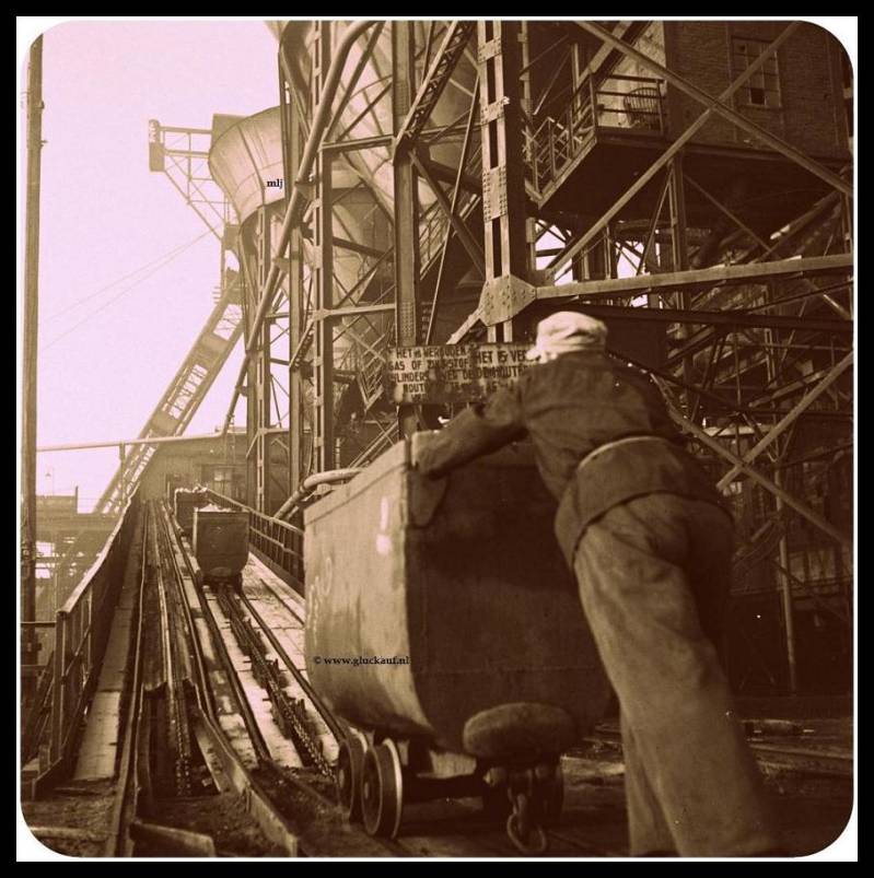 Medewerker bovengronds Staatsmijn Emma 1945.© www.gluckauf.nl