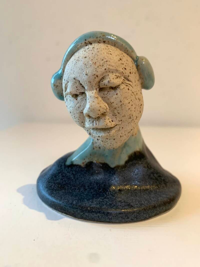 Jonas h: 8,5cm b: 7,5cm  59 euro