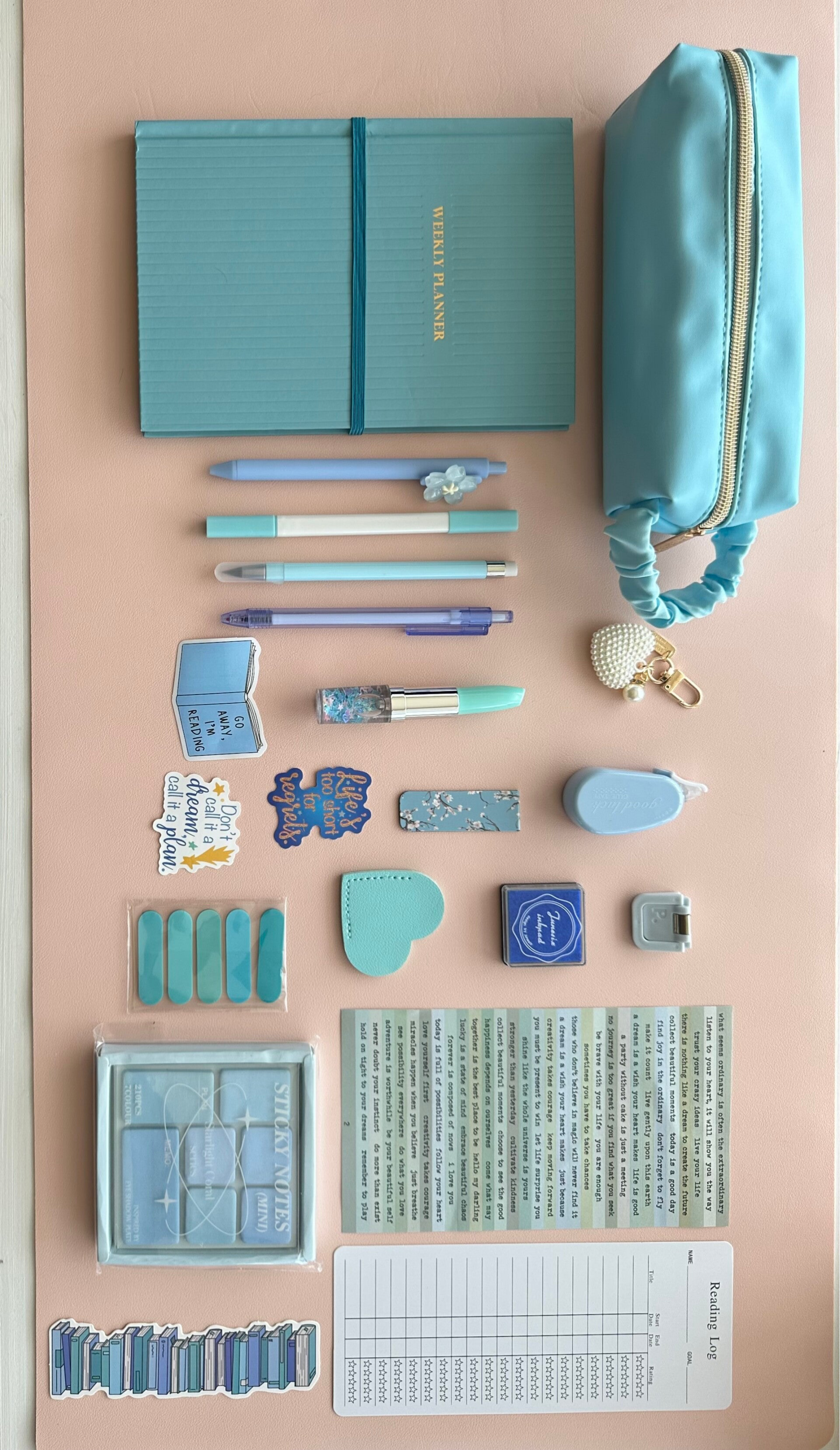 Sky Breeze Desk Set