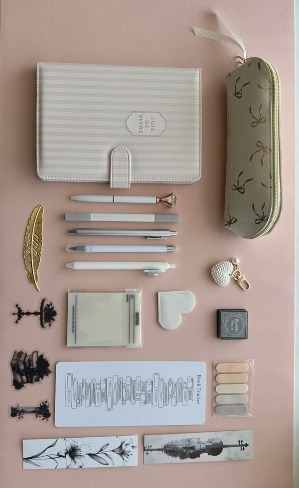 Snow Pearl Desk Set