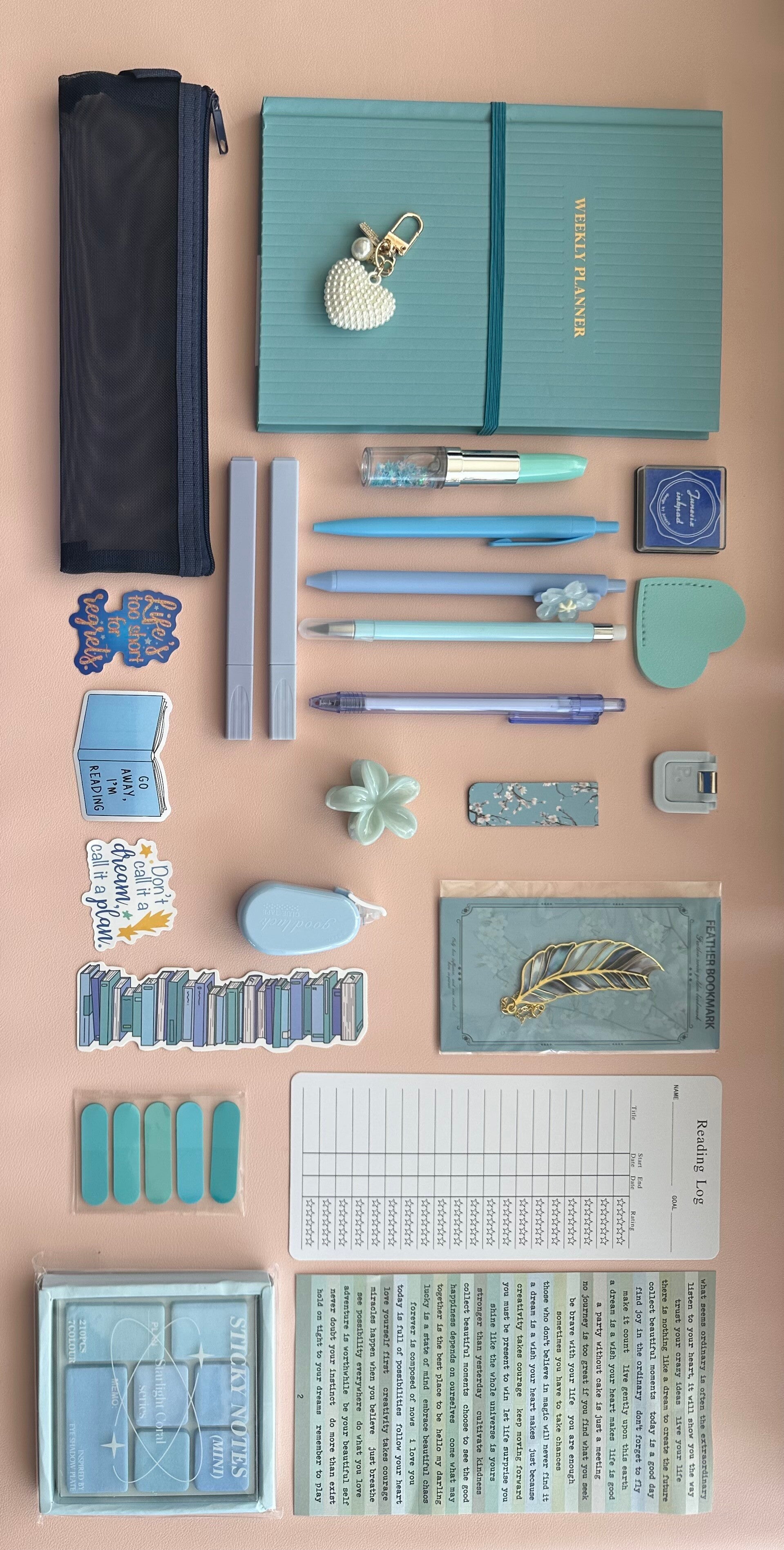 Sky Breeze Desk Set