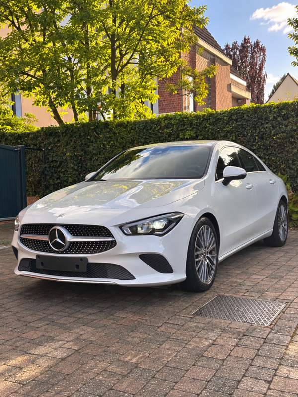 Mercedes-Benz CLA 180 2022